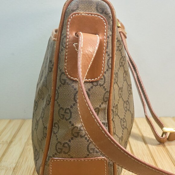 GUCCI GG Supreme Authentic Vintage 80s Collectible Crossbody Bag, Made in Italy - Picture 6 of 16